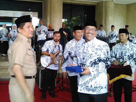 Pencarian PGRI Sumedang - Persatuan Guru Republik Indonesia Cabang Kabupaten Sumedang